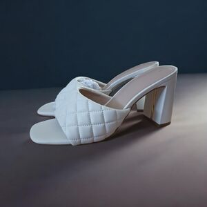 The Drop Women's Cream Quilted Mules